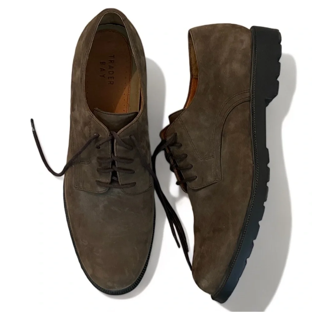 Trader Bay brown genuine